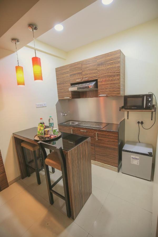 The Gold Haven Hotel ปูเน่ ภายนอก รูปภาพ