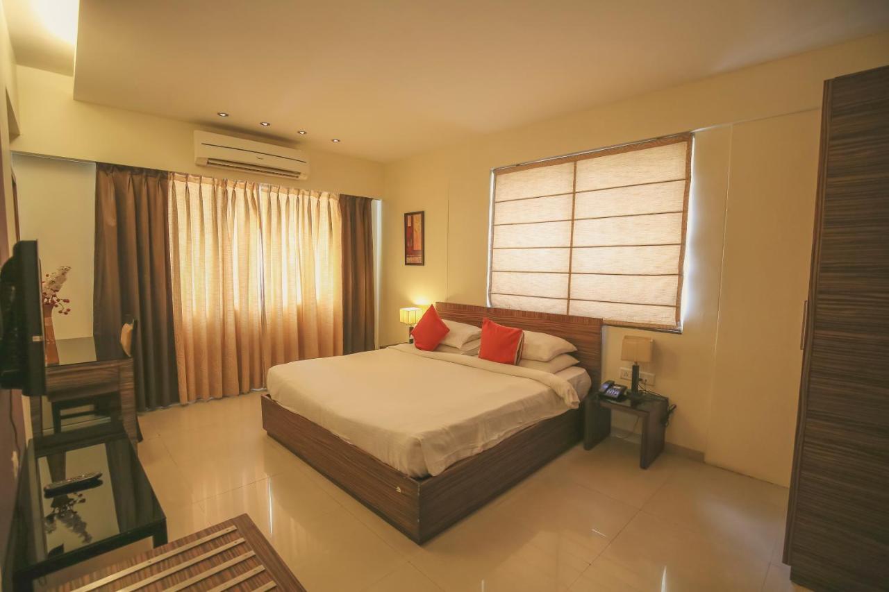 The Gold Haven Hotel ปูเน่ ภายนอก รูปภาพ